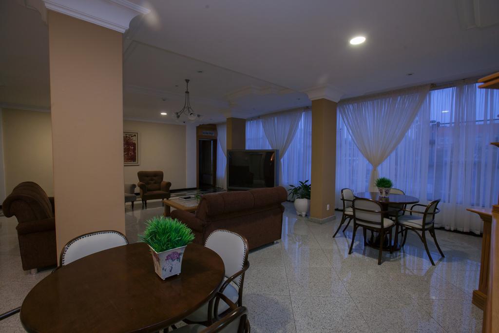 Grande Hotel غوارابوافا المظهر الخارجي الصورة