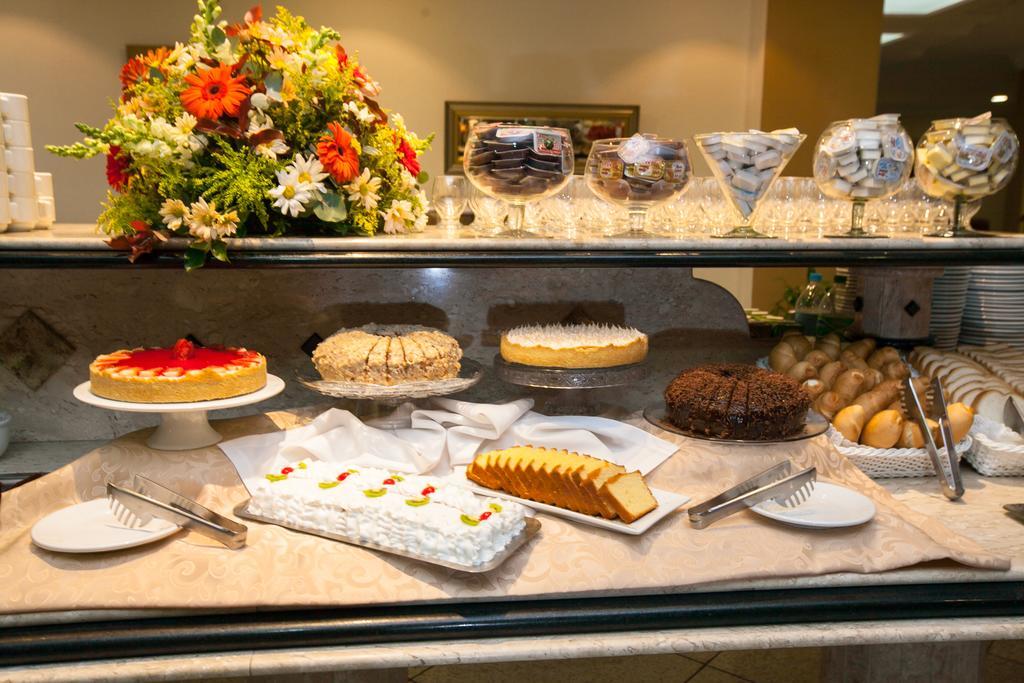 Grande Hotel غوارابوافا المظهر الخارجي الصورة