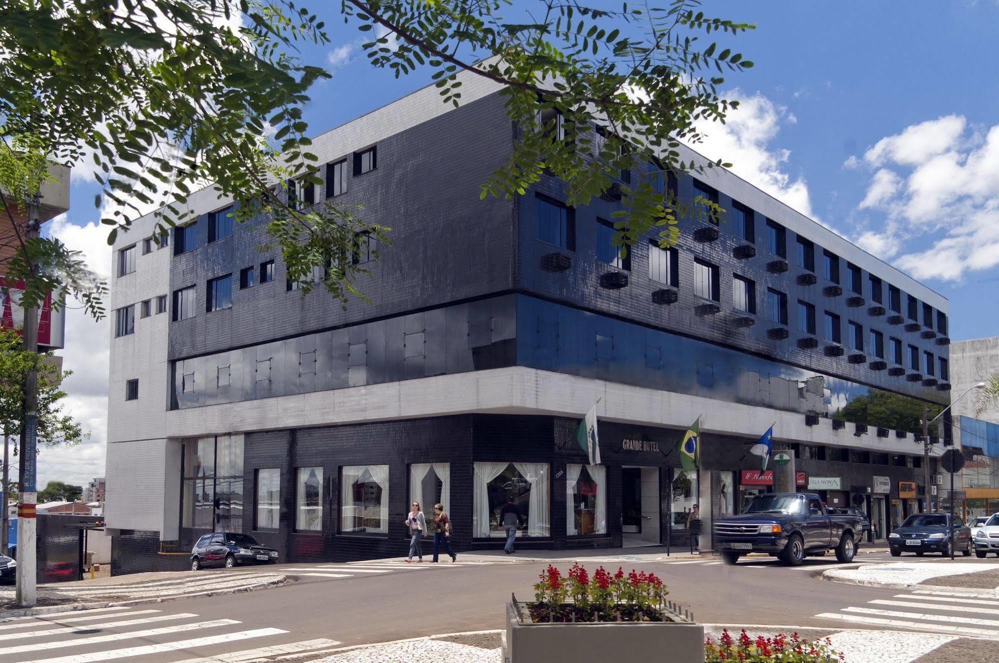 Grande Hotel غوارابوافا المظهر الخارجي الصورة